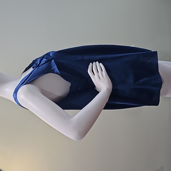 Ann Taylor Loft Blue Tank - Picture 2 of 9